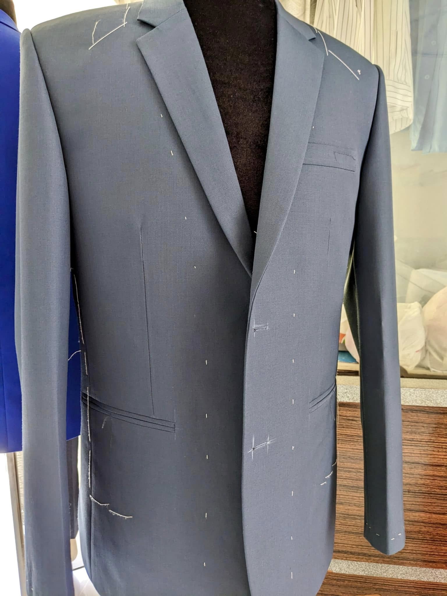 Xem ảnh  của khách hàng - Anh Tailor